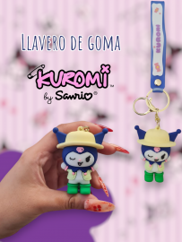 Llaveros Premium De Goma Kuromi Exploradora